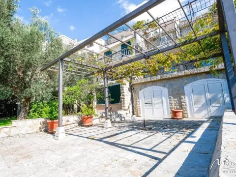 Prodaja, kuća, 375m², Sveti Stefan, Budva - image 14