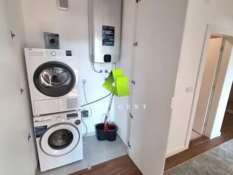 Izdavanje, trosoban stan, 80m², Medijana, Niš - image 16