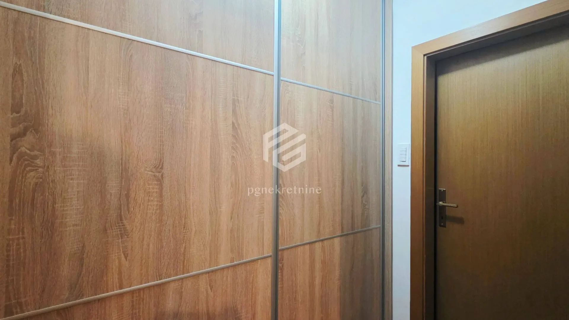 Rent, two bedroom apartment, 60m², Blok 9, Podgorica