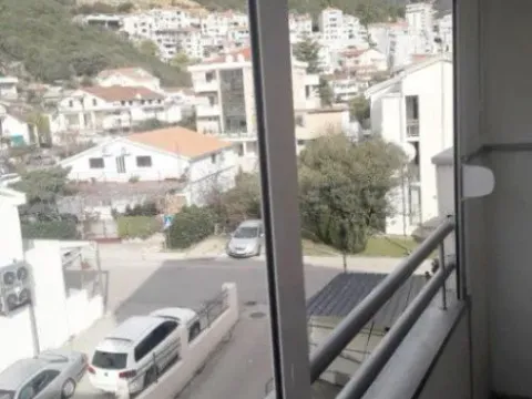 Rent, one bedroom apartment, 40m², Rozino, Budva - image 8