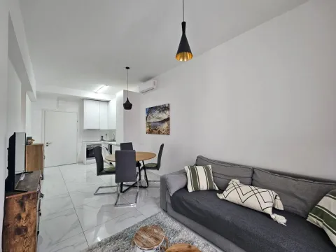 Prodaja, dvosoban stan, 42m², Bečići, Budva - image 12