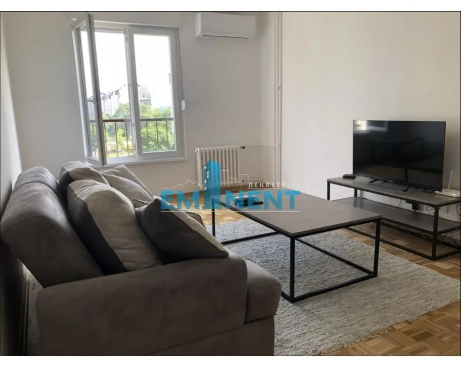 Izdavanje, stan, 50m², Novi Beograd Blok 44, Novi Beograd Sve Podlokacije