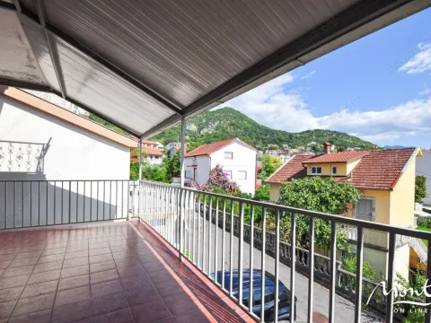 Prodaja, trosoban stan, 116m², Tivat, Crna Gora - image 27