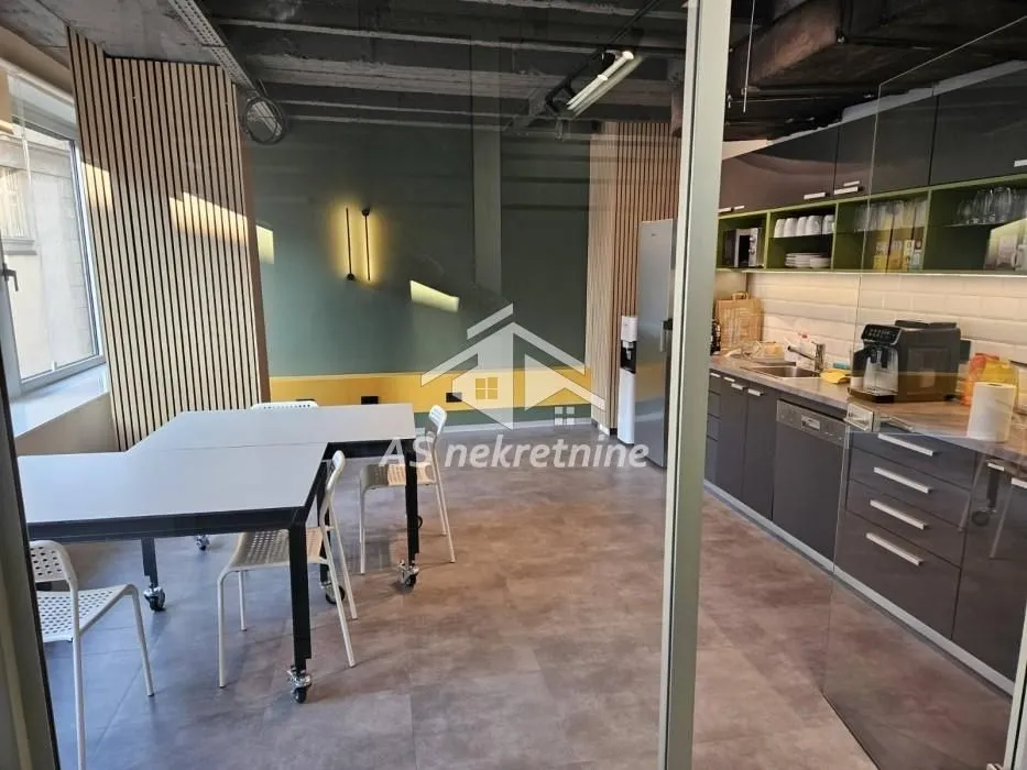 Rent, office space, 300m², Stari Grad, Beograd