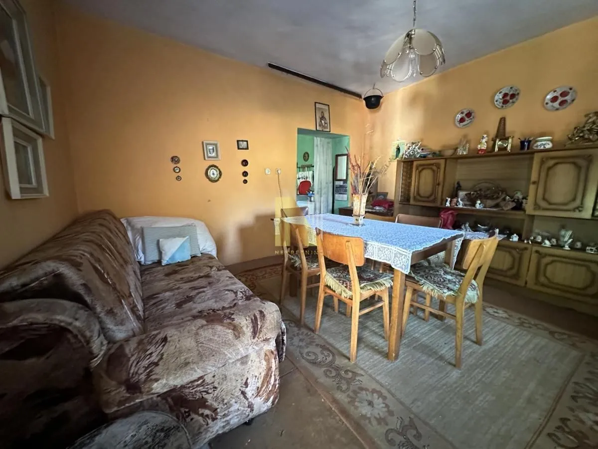 Prodaja, kuća, 92m², Rakovac, Novi Sad Sve Podlokacije