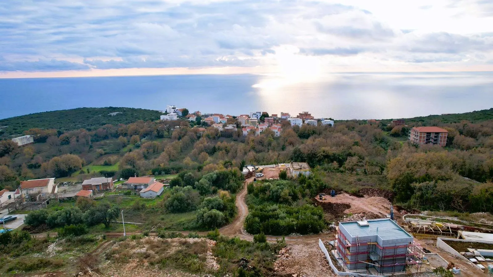 Prodaja, kuća, 300m², Krimovica, Kotor