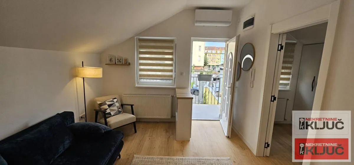Izdavanje, stan, 36m², Centar, Novi Sad