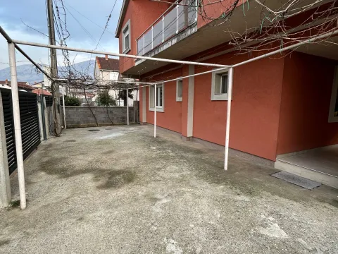 Rent, one bedroom apartment, 40m², Murtovina, Podgorica - image 4
