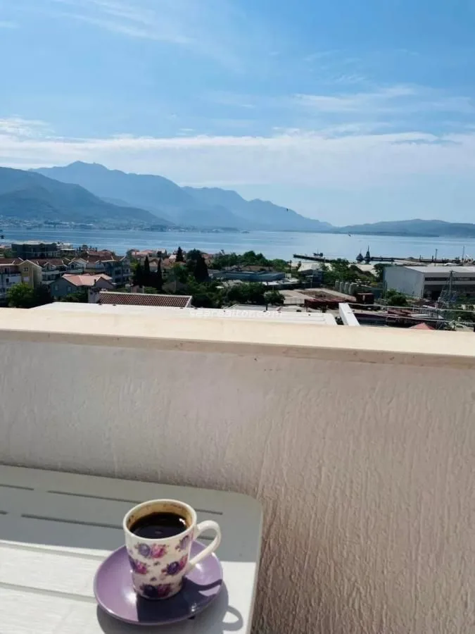 Prodaja, jednosoban stan, 38m², Bijela, Herceg Novi