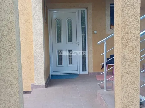 Prodaja, kuća, 185m², Surčin, Beograd - image 3