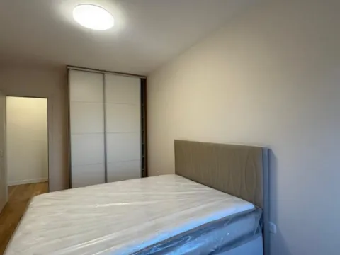 Izdavanje, dvosoban stan, 72m², Central Point, Podgorica - image 10