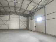 Izdavanje, poslovni prostor, 400m², Zemun Ugrinovci, Zemun Sve Podlokacije - image 1