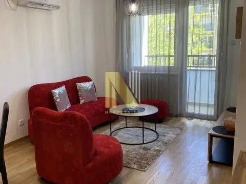 Prodaja, dvosoban stan, 45m2, Centar, Subotica