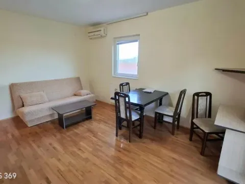 Rent, one bedroom apartment, 30m², Petlovo Brdo, Beograd - image 1