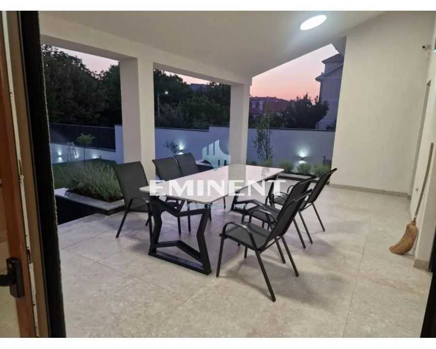 Rent, house, 113m², Trošarina, Voždovac Sve Podlokacije