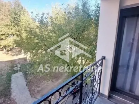 Izdavanje, dvosoban stan, 48m², Cvetkova Pijaca, Zvezdara Sve Podlokacije - image 9