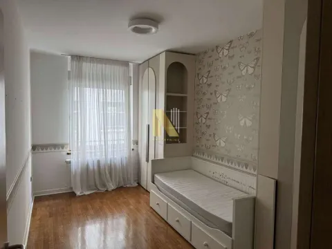 Izdavanje, četvorosoban stan, 136m², Spens, Novi Sad Sve Podlokacije - image 6