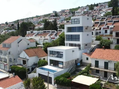 Prodaja, kuća, 200m², Krašići, Tivat - image 3