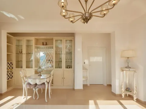 Prodaja, stan, 150m², Budva, Crna Gora - image 6