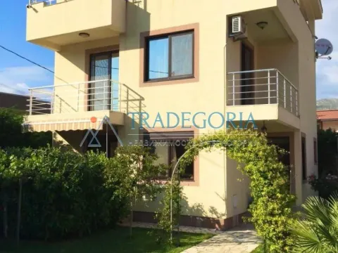 Prodaja, kuća, 180m², Bar, Crna Gora - image 2