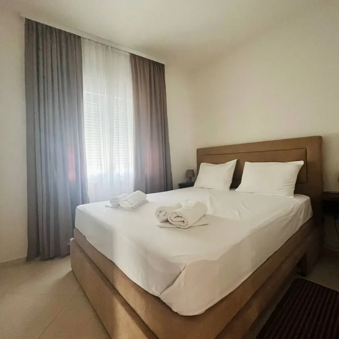 Rent, one bedroom apartment, 37m², Bečići, Budva