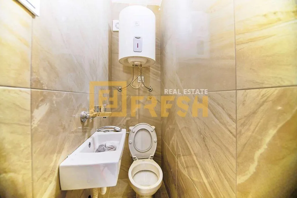 Rent, house, 400m², Stari Aerodrom, Podgorica