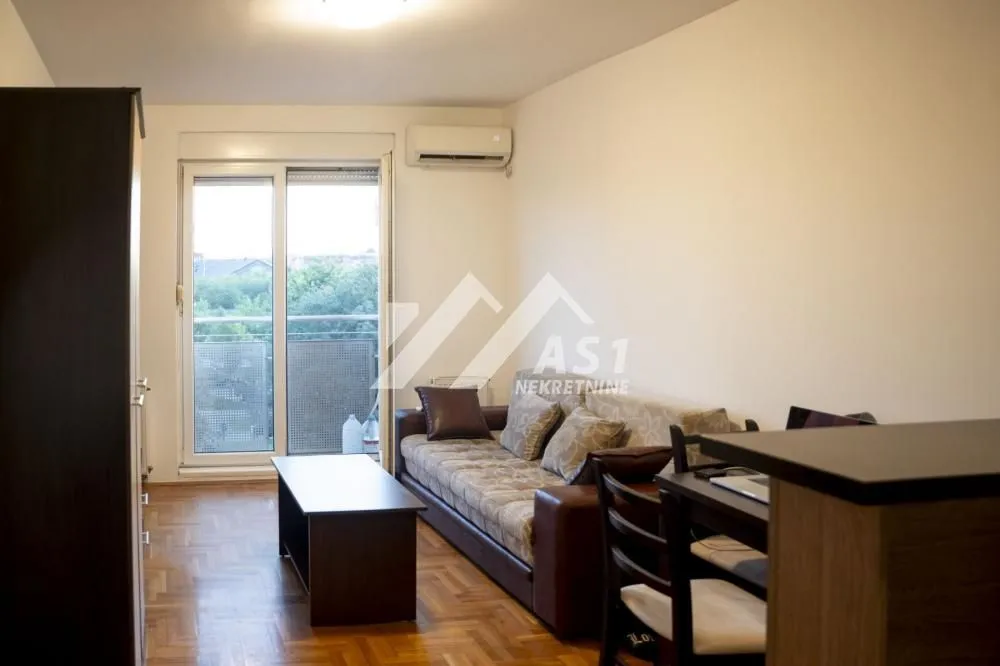Izdavanje, stan, 24m², Nova Detelinara, Novi Sad Sve Podlokacije