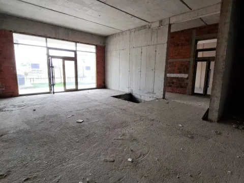 Rent, office space, 95m², Central Point, Podgorica - image 3