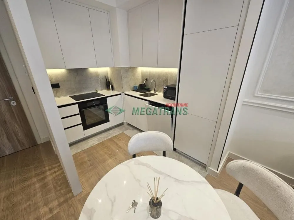 Rent, two bedroom apartment, 50m², Savski Venac, Beograd