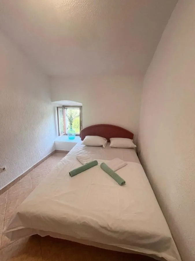 Prodaja, kuća, 243m², Reževići, Budva