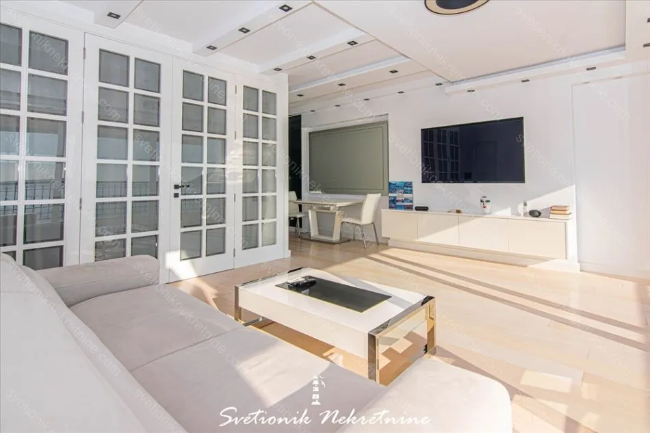 Prodaja, jednosoban stan, 64m², Savina, Herceg Novi