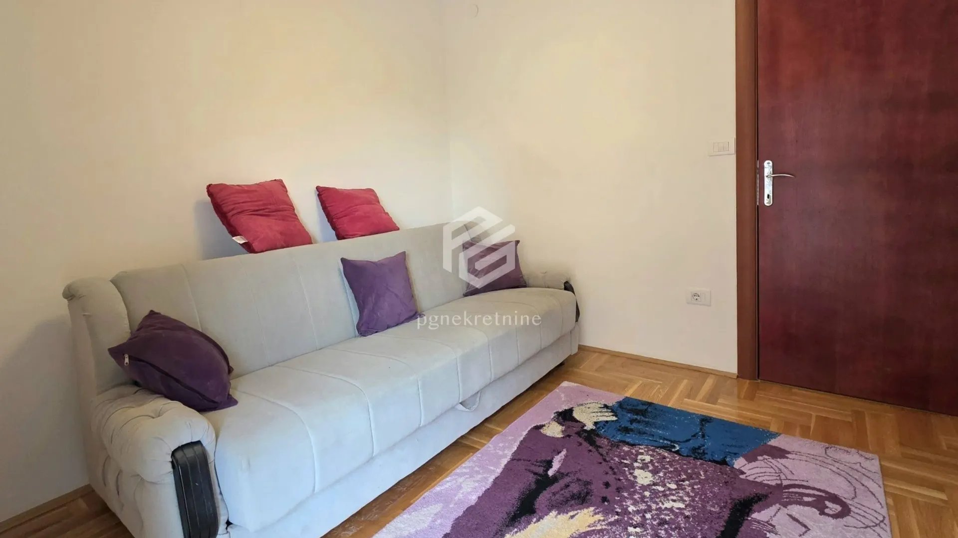 Rent, three bedroom apartment, 92m², Krivi Most, Podgorica