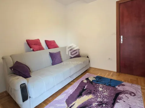 Rent, three bedroom apartment, 92m², Krivi Most, Podgorica - image 13