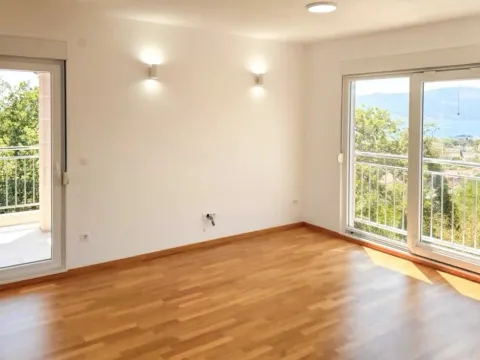 Sale, two bedroom apartment, 72m², Mažina, Tivat