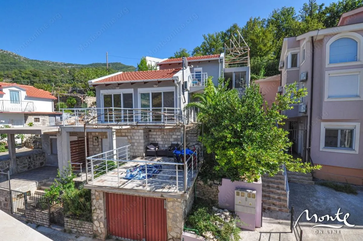 Prodaja, kuća, 110m², Lepetani, Tivat