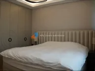 Izdavanje, stan, 200m², Savski Venac, Beograd - image 25