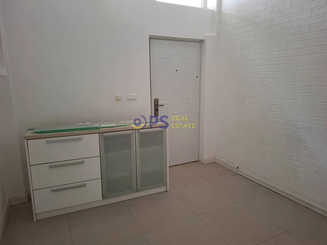 Rent, office space, 75m², Bar, Crna Gora