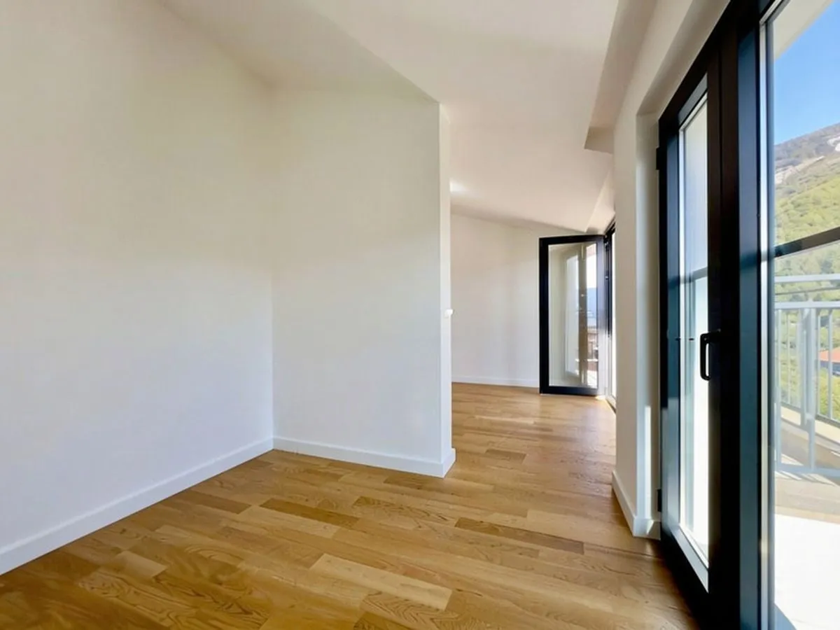 Prodaja, trosoban stan, 88m², Bijela, Herceg Novi