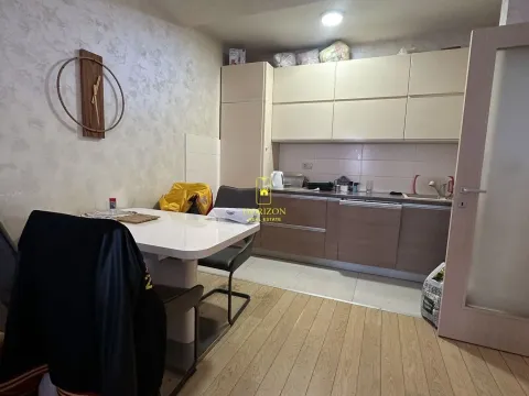 Prodaja, dvosoban stan, 66m², City Kvart, Podgorica - image 3