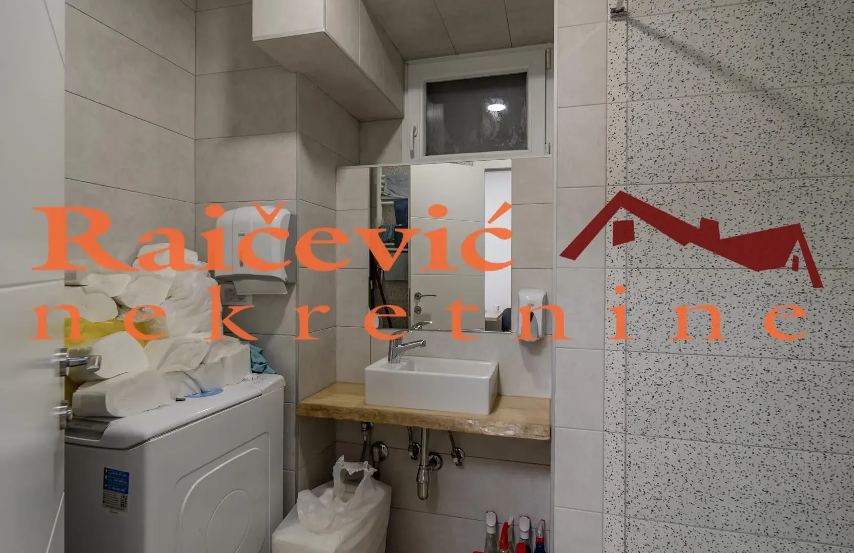 Prodaja, četvorosoban stan, 84m², Stari Grad, Beograd