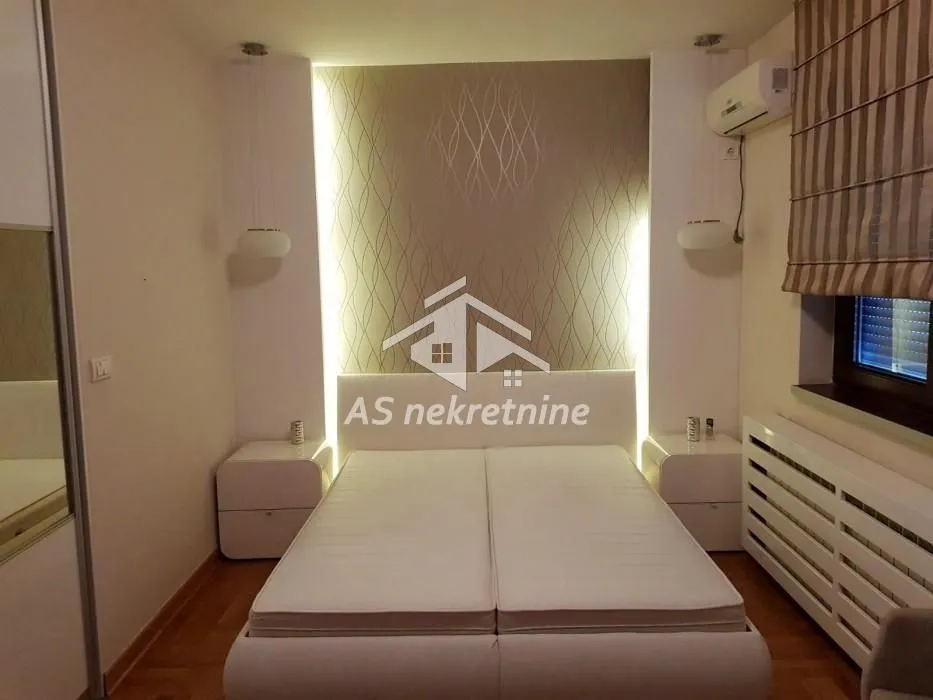 Izdavanje, trosoban stan, 75m², Fon (Fon - Bilećka), Voždovac Sve Podlokacije