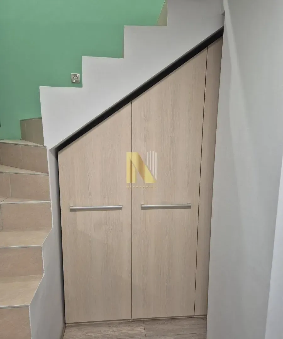 Prodaja, četvorosoban stan, 119m², Nova Detelinara, Novi Sad Sve Podlokacije