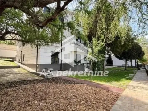 Rent, apartment, 170m², Senjak, Beograd - image 12