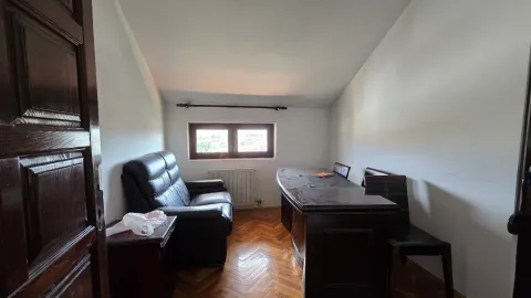 Rent, office space, 280m², Gorica C, Podgorica - image 12