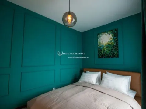 Izdavanje, trosoban stan, 92m², Vračar Centar, Vračar Sve Podlokacije - image 10