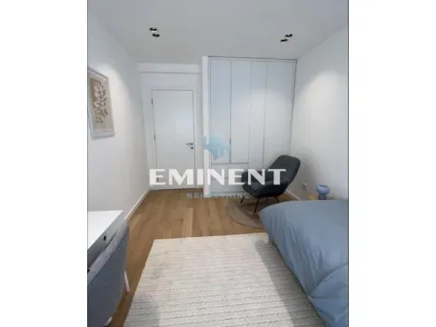 Izdavanje, četvorosoban stan, 112m², Stari Grad, Beograd - image 14