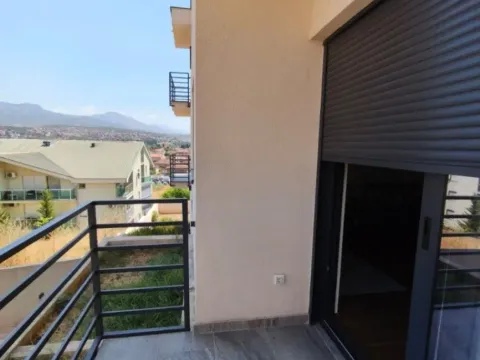 Izdavanje, garsonjera, 30m², Gorica C, Podgorica - image 5