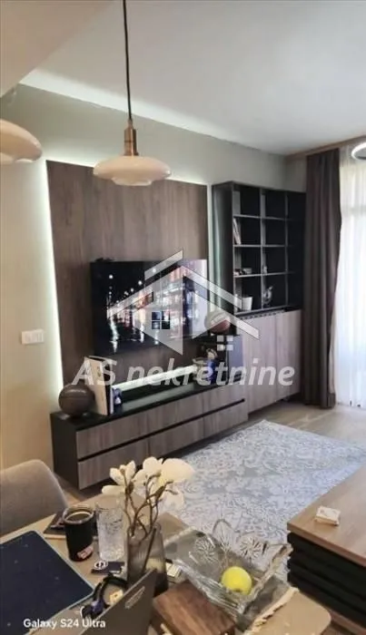 Rent, two bedroom apartment, 56m², Savski Venac, Beograd