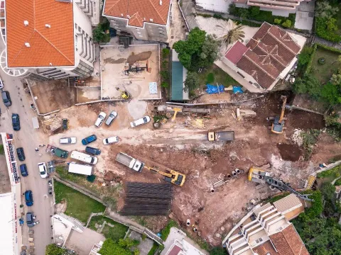 Sale, one bedroom apartment, 47m², Bečići, Budva - image 18