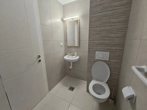 Izdavanje, jednosoban stan, 47m², Zagorič, Podgorica - image 8